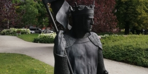 Pomnik Króla Przemysła II w Gnieźnie.