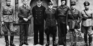 Oficerowie alianccy przetrzymywani w Oflagu IVC Colditz, 1941 rok.