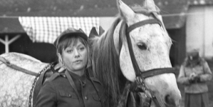 Krystyna Sienkiewicz w filmie Hieronima Przybyła "Rzeczpospolita babska" z 1969 roku.