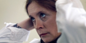 Magda Teresa Wójcik w filmie Huberta Drapelli "Nic nie stoi na przeszkodzie" z 1980 roku.