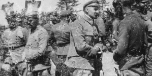 Spotkanie oficerów Komendy Legionów Polskich z oficerami I Brygady koło Kowla sierpniu 1916 r.