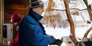 Krzysztof Kieślowski podczas realizacji filmu "Dekalog, dziewięć"  w 1988 roku.