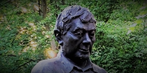 "Poeta Zbigniew Herbert".