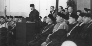 Inauguracja roku akademickiego 1938/1939 na Uniwersytecie Józefa Piłsudskiego połączona z uroczystością nadania tytułów doktora honoris causa marszałkowi Edwardowi Rydzowi-Śmigłemu i ministrowi spraw zagranicznych Józefowi Beckowi.