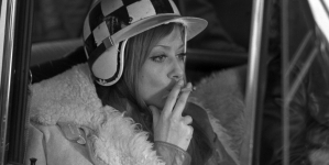 Krystyna Sienkiewicz w filmie Andrzeja Konica "Motodrama" z 1971 roku.