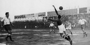 Mecz piłki nożnej Włochy - Polska w Neapolu 28.10.1932 r.