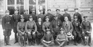 Szkoła podoficerska 1 Pułku Strzelców Konnych w połowie 1935 r.