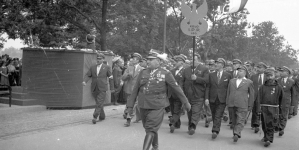 Defilada podczas zjazdu legionistów w Krakowie 6.08.1939 r.