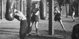 Trening polskich bokserów przed zawodami w Wenecji w sierpniu 1938 r.