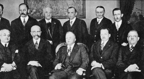  Prezydium BBWR z wizytą u marszałka Senatu Juliana Szymańskiego w 1929 r.  