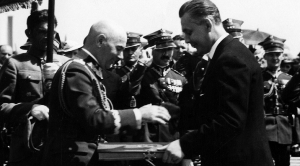  Wizyta marszałka Edwarda Rydza-Śmigłego we wsi Lisków w lipcu 1937 r.  