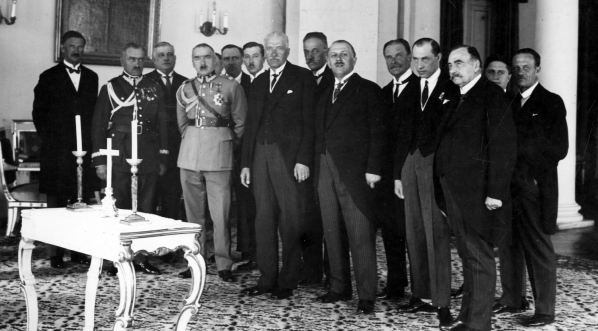  Zaprzysiężenie gabinetu premiera Kazimierza Bartla, Warszawa 28.06.1928 r.  