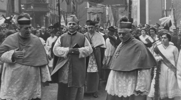  Konsekracja biskupa polowego Józefa Gawliny w Królewskiej Hucie 19.03.1933 r.  