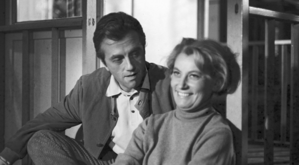  Barbara Horawianka i Andrzej Łapicki w filmie Ewy i Czesława Petelskich "Cześć kapitanie" z 1967 roku.  