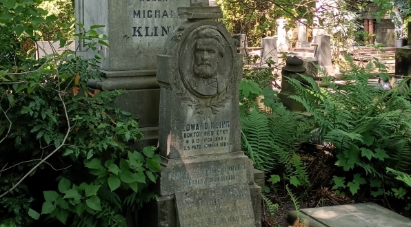  Grób Edwarda Klinka na cmentarzu ewangelicko-reformowanym w Warszawie.  